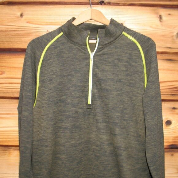 Metal Tech Vent Half Zip Pullover Top - Picture 3 of 8